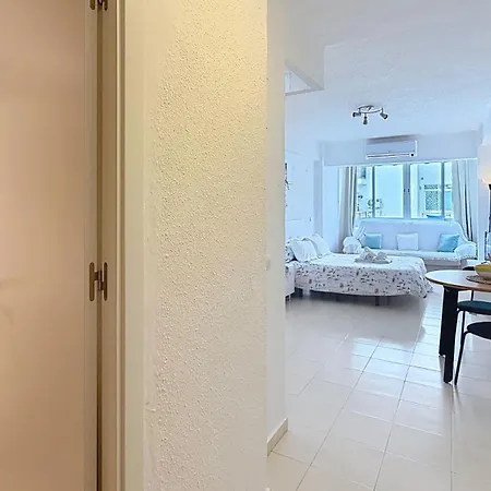 Estudio En Centro Cerca De La Playa Con Piscina By South Costa Apartament